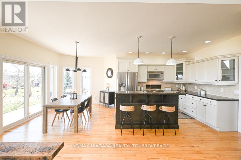 1065 Concession 3 Road, Niagara-On-The-Lake (Virgil), Ontario  L0S 1J0 - Photo 14 - X12512496