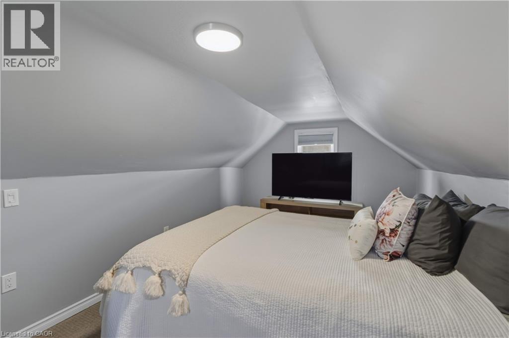 9 Hope Avenue, Hamilton, Ontario  L8H 2E1 - Photo 25 - 40785829