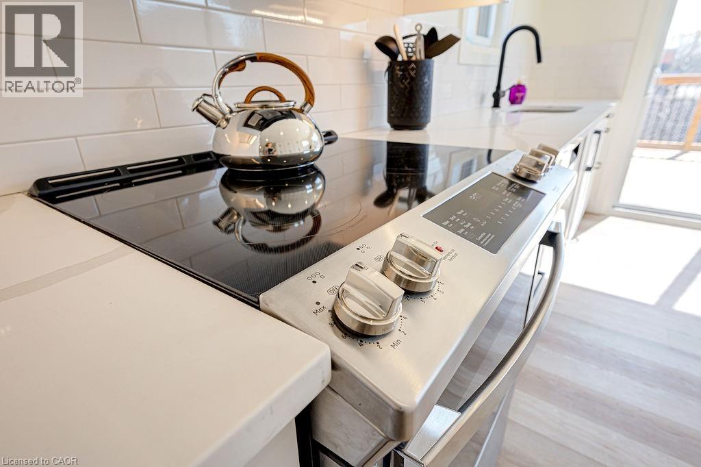 1456 Olga Drive Unit# 2, Burlington, Ontario  L7S 1L5 - Photo 19 - 40785806