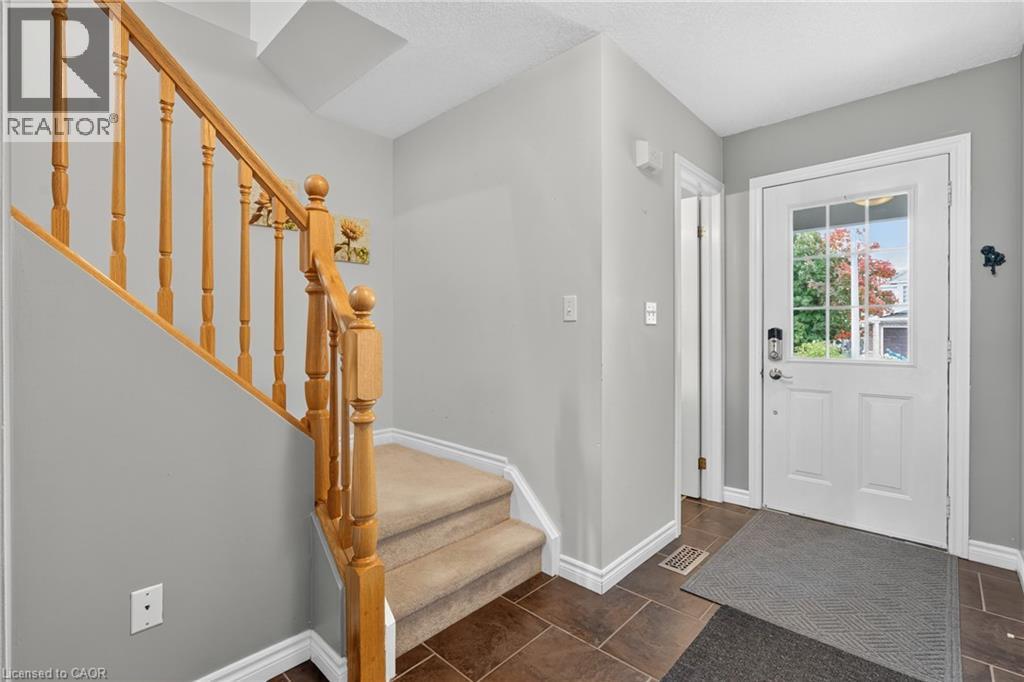 517 Thornview Place, Waterloo, Ontario  N2T 2V9 - Photo 11 - 40785684