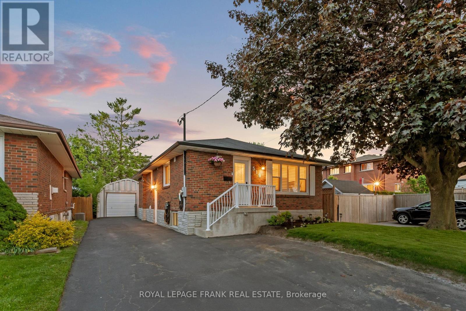 Lower - 519 Lowell Avenue, Oshawa, Ontario  L1J 2X6 - Photo 1 - E12512570