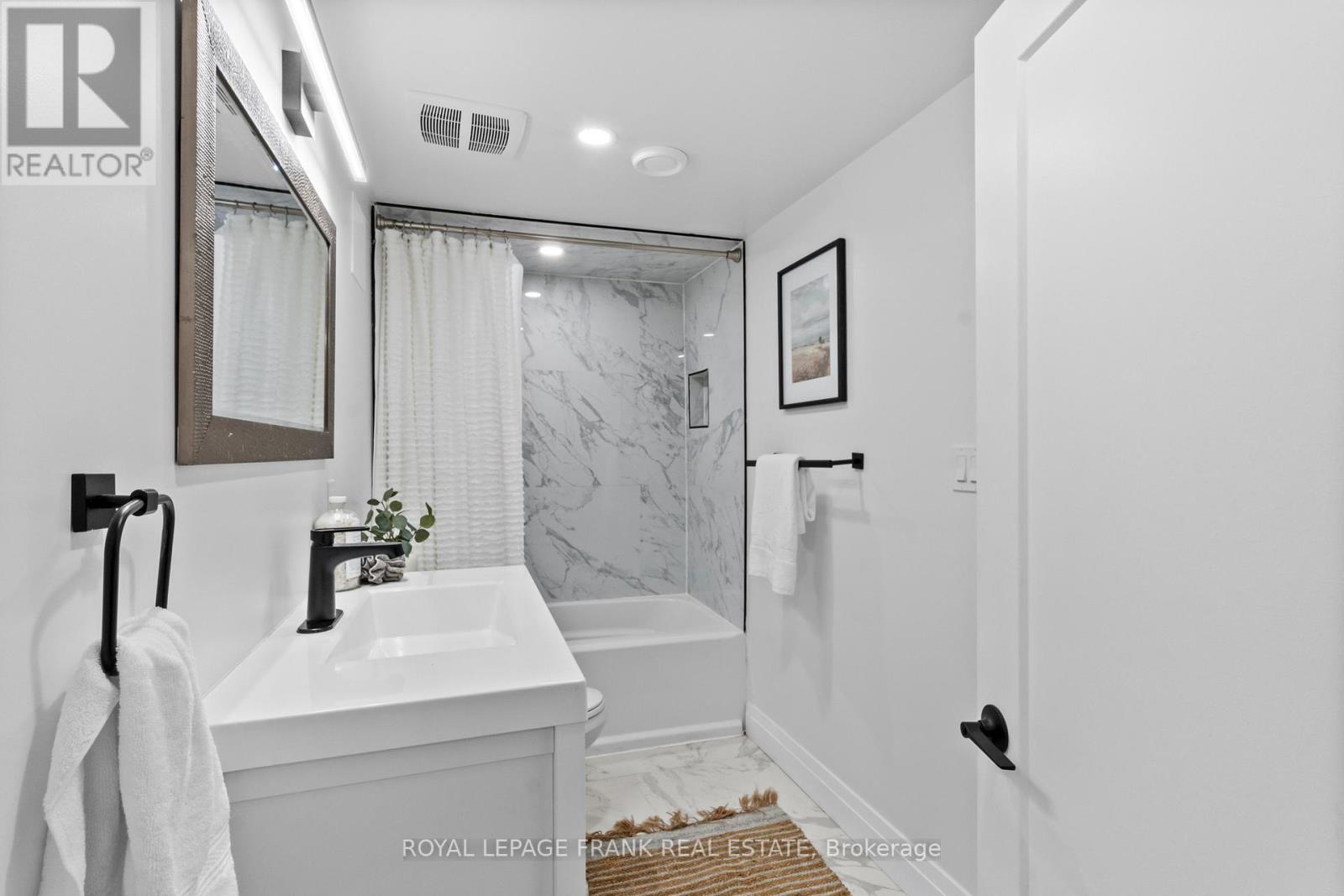 Lower - 519 Lowell Avenue, Oshawa, Ontario  L1J 2X6 - Photo 6 - E12512570