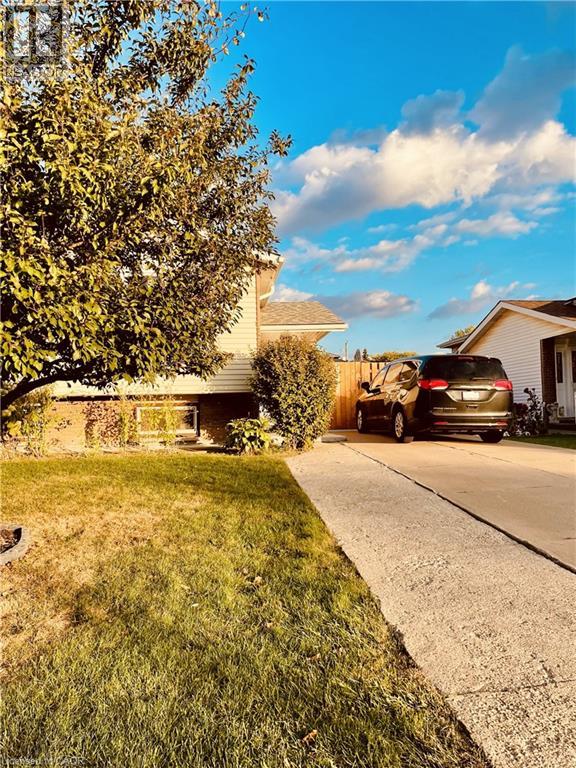 143 Highridge Avenue Unit# Lower, Hamilton, Ontario L8E 3L5 - Photo 2 - 40785767