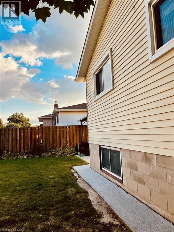 143 Highridge Avenue Unit# Lower, Hamilton, Ontario L8E 3L5 - Photo 21 - 40785767