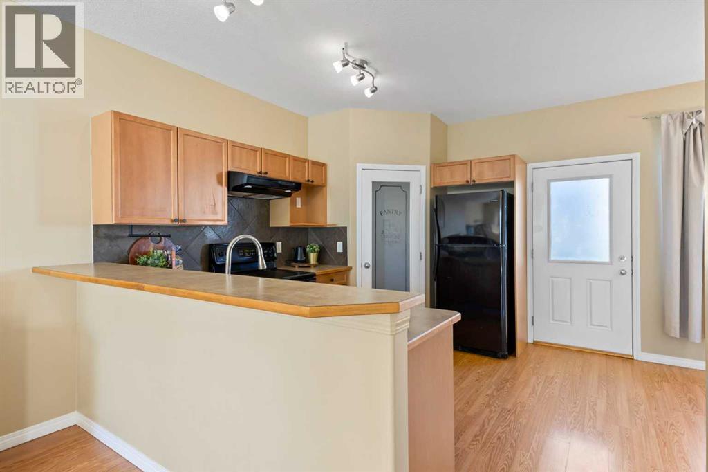 1301, 703 Luxstone Square Sw, Airdrie, Alberta  T4B 0A4 - Photo 9 - A2262712