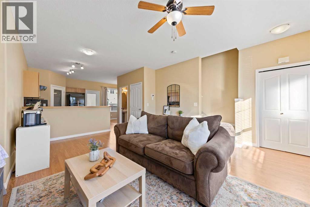 1301, 703 Luxstone Square Sw, Airdrie, Alberta  T4B 0A4 - Photo 6 - A2262712