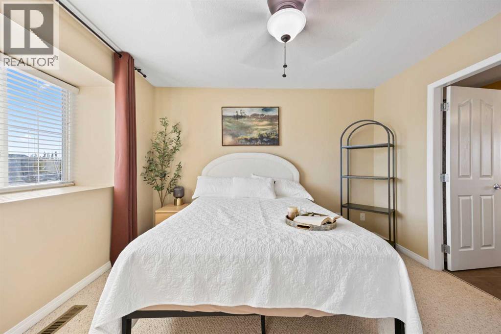 1301, 703 Luxstone Square Sw, Airdrie, Alberta  T4B 0A4 - Photo 16 - A2262712