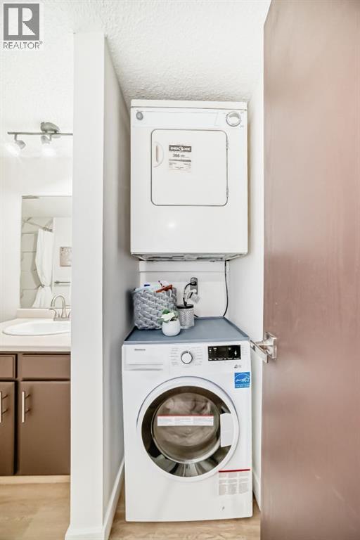 2204, 4001b 49 Street Nw, Calgary, Alberta  T3A 2C9 - Photo 22 - A2263405