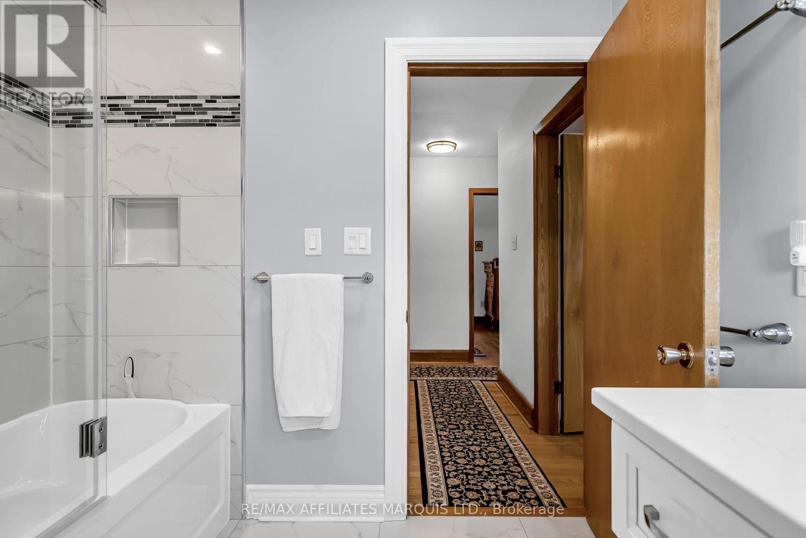 1601 Peter Street, Cornwall, Ontario  K6J 1W7 - Photo 37 - X12081073