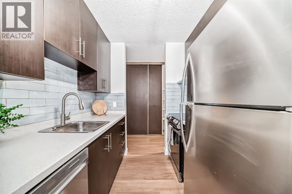 2204, 4001b 49 Street Nw, Calgary, Alberta  T3A 2C9 - Photo 7 - A2263405