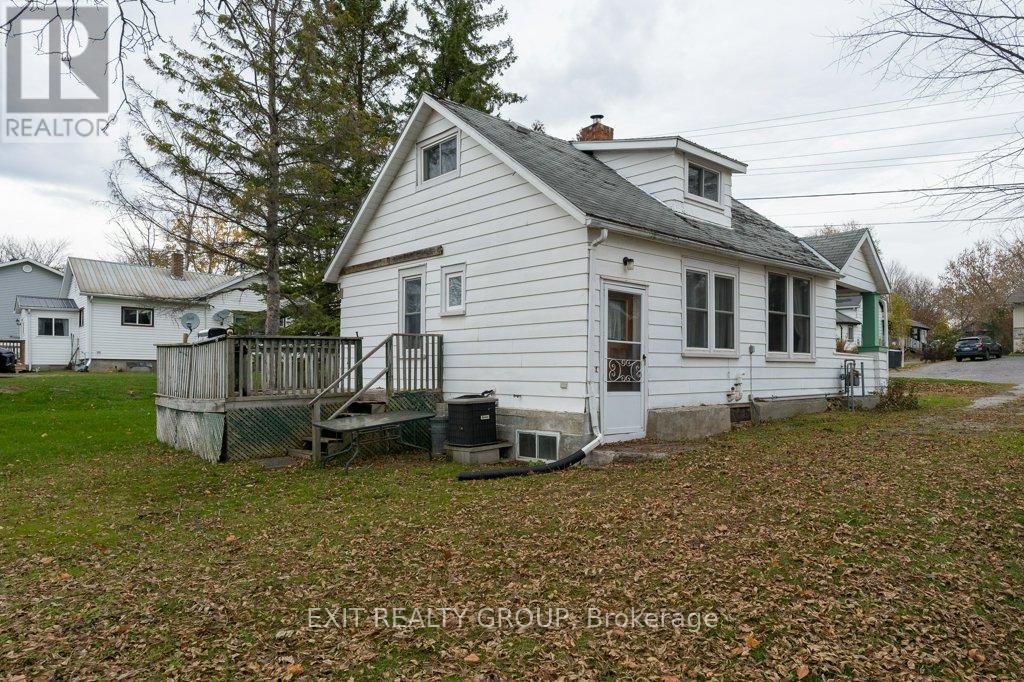 294 Durham Street S, Centre Hastings, Ontario K0K 2K0 - Photo 19 - X12512324