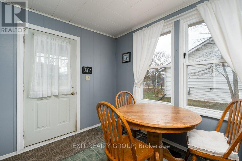 294 Durham Street S, Centre Hastings, Ontario K0K 2K0 - Photo 5 - X12512324