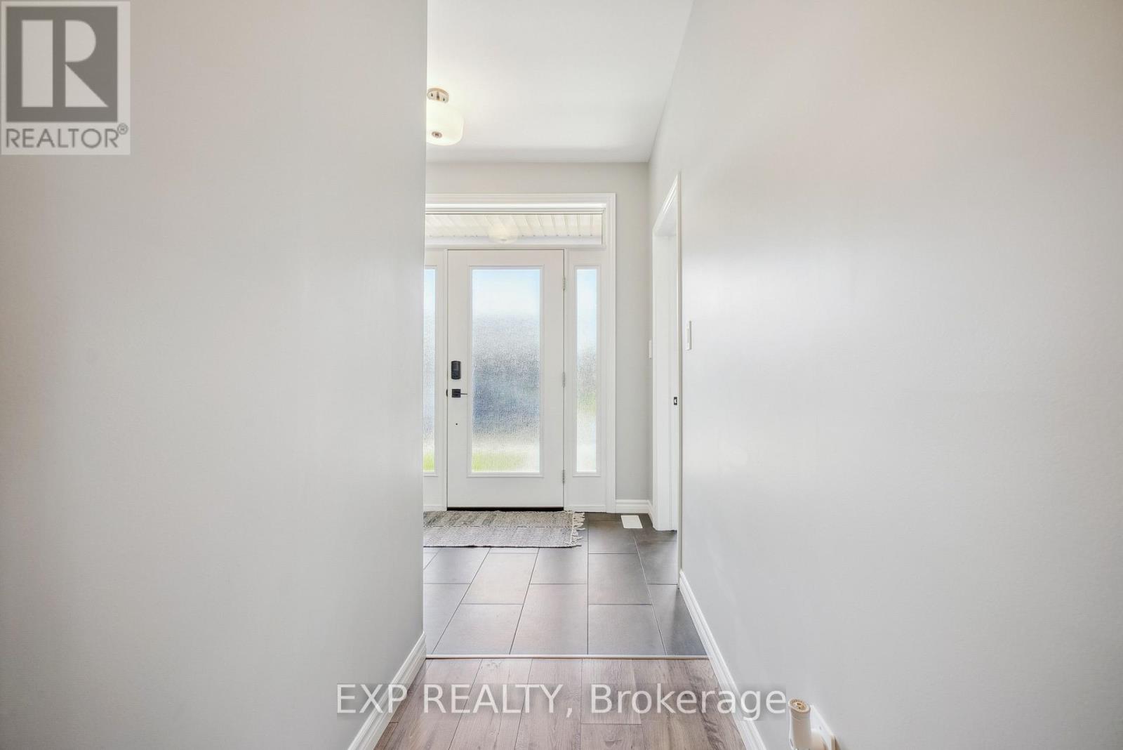 61 Athabaska Drive, Belleville, Ontario K8N 0T1 - Photo 5 - X12512582