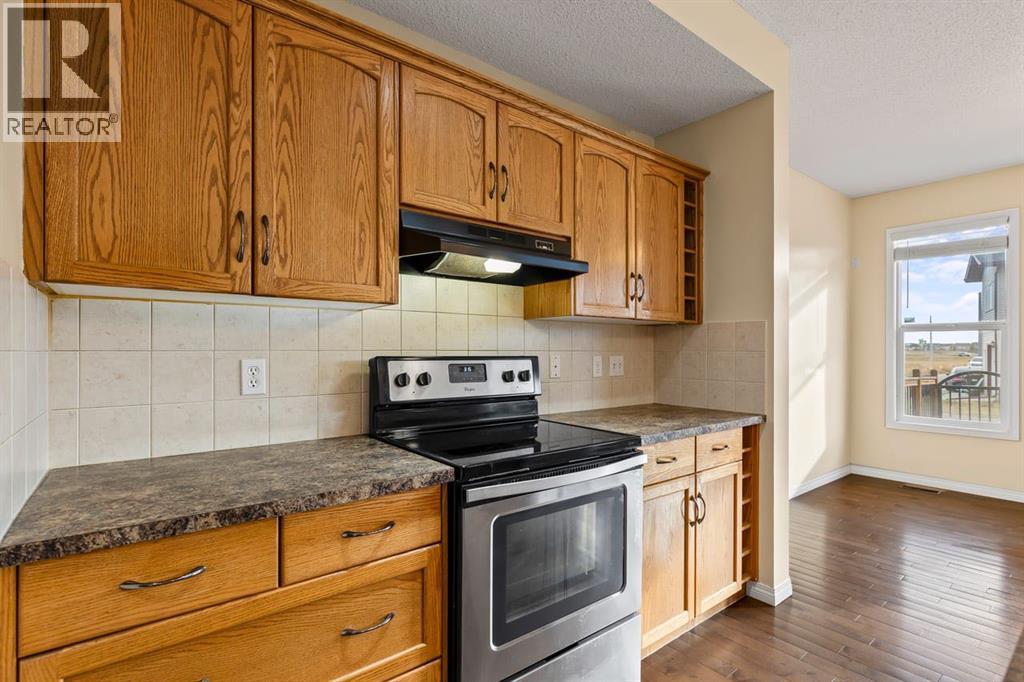 1043 Copperfield Boulevard Se, Calgary, Alberta  T2Z 4X6 - Photo 10 - A2268166