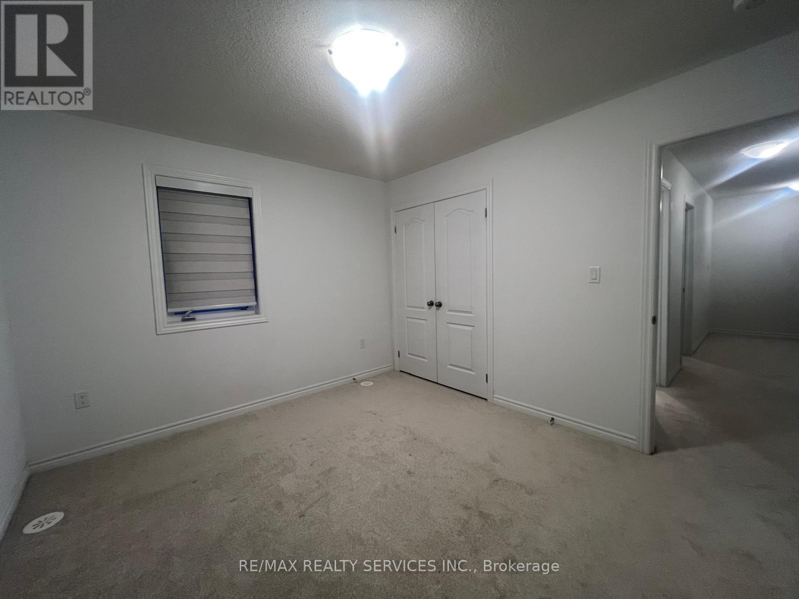 4 Joseph Halbert Place, Caledon, Ontario  L7C 4L4 - Photo 13 - W12512190