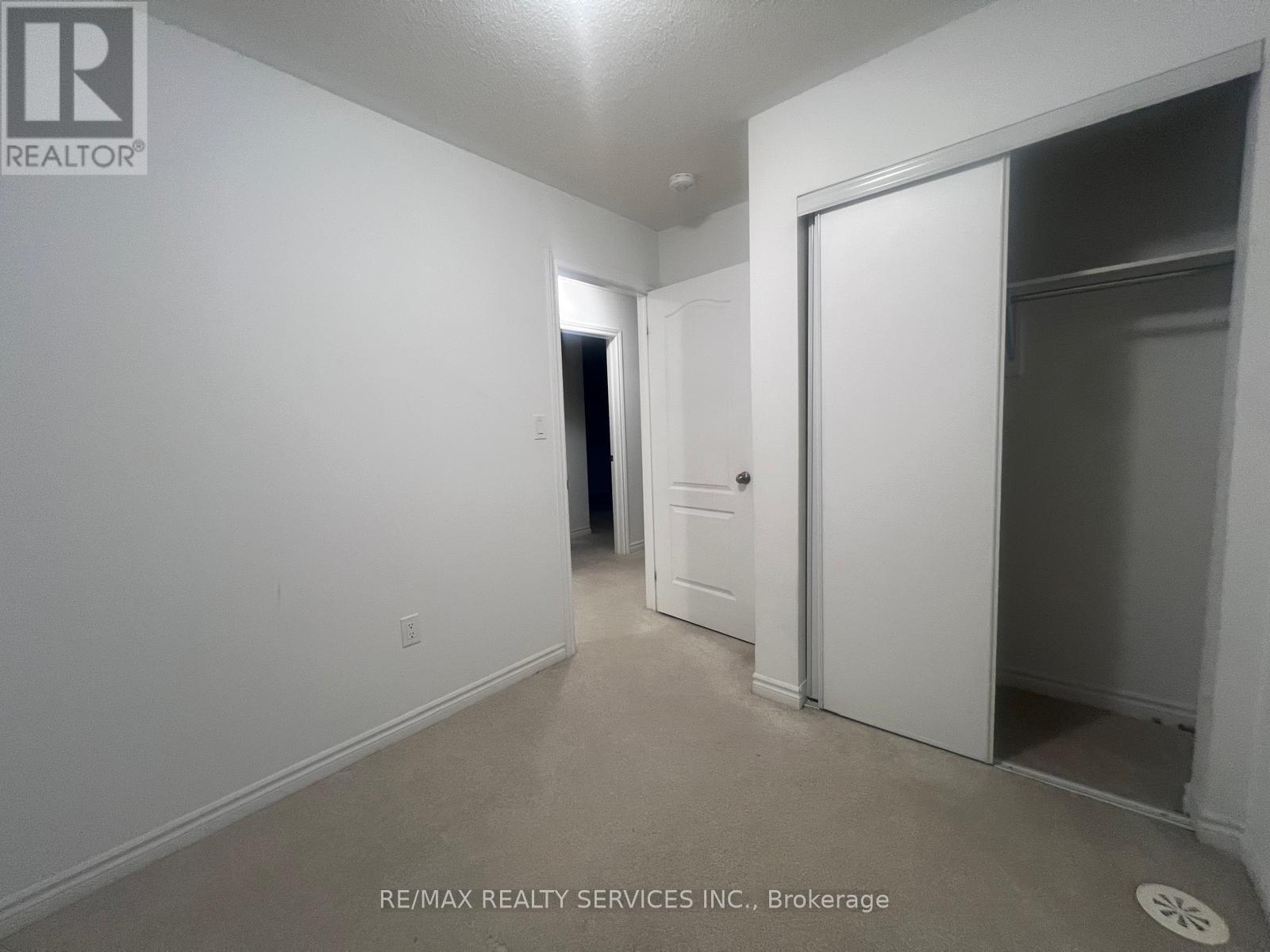 4 Joseph Halbert Place, Caledon, Ontario  L7C 4L4 - Photo 14 - W12512190