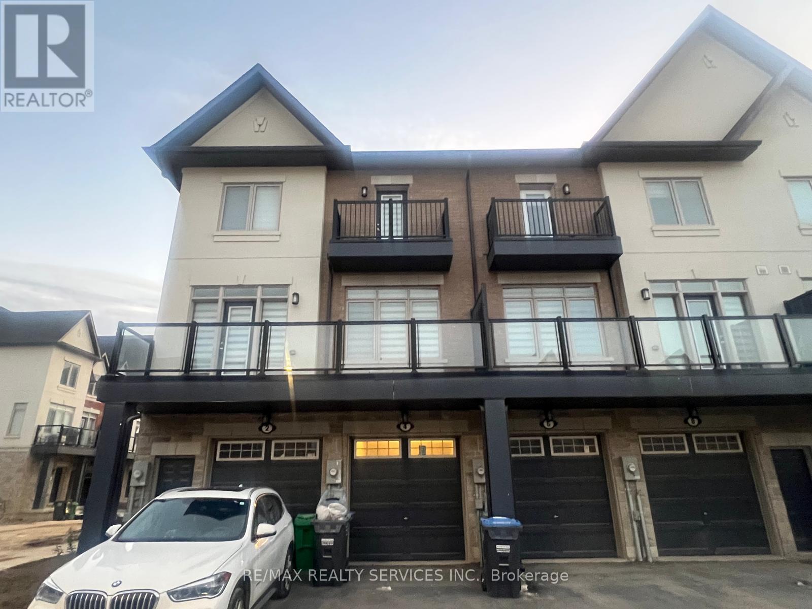 4 Joseph Halbert Place, Caledon, Ontario  L7C 4L4 - Photo 2 - W12512190