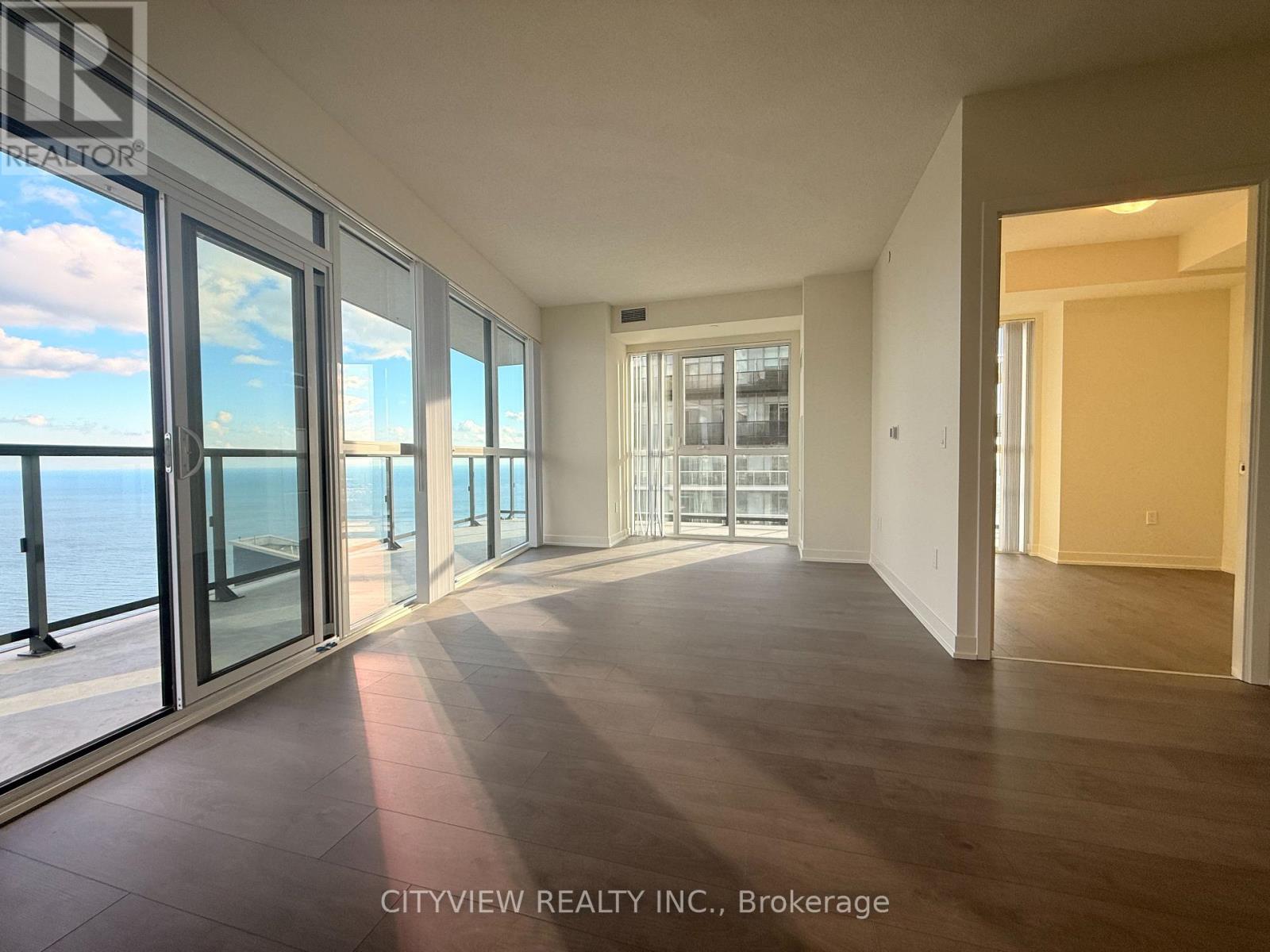 5005 - 38 Annie Craig Drive, Toronto, Ontario  M8V 0G9 - Photo 11 - W12512214