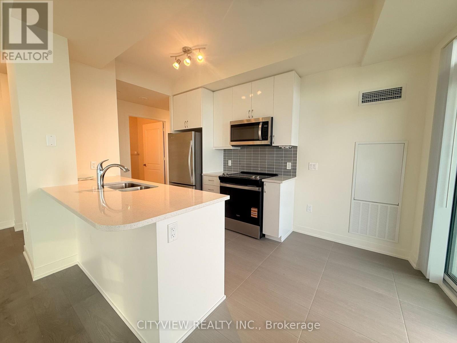 5005 - 38 Annie Craig Drive, Toronto, Ontario  M8V 0G9 - Photo 12 - W12512214