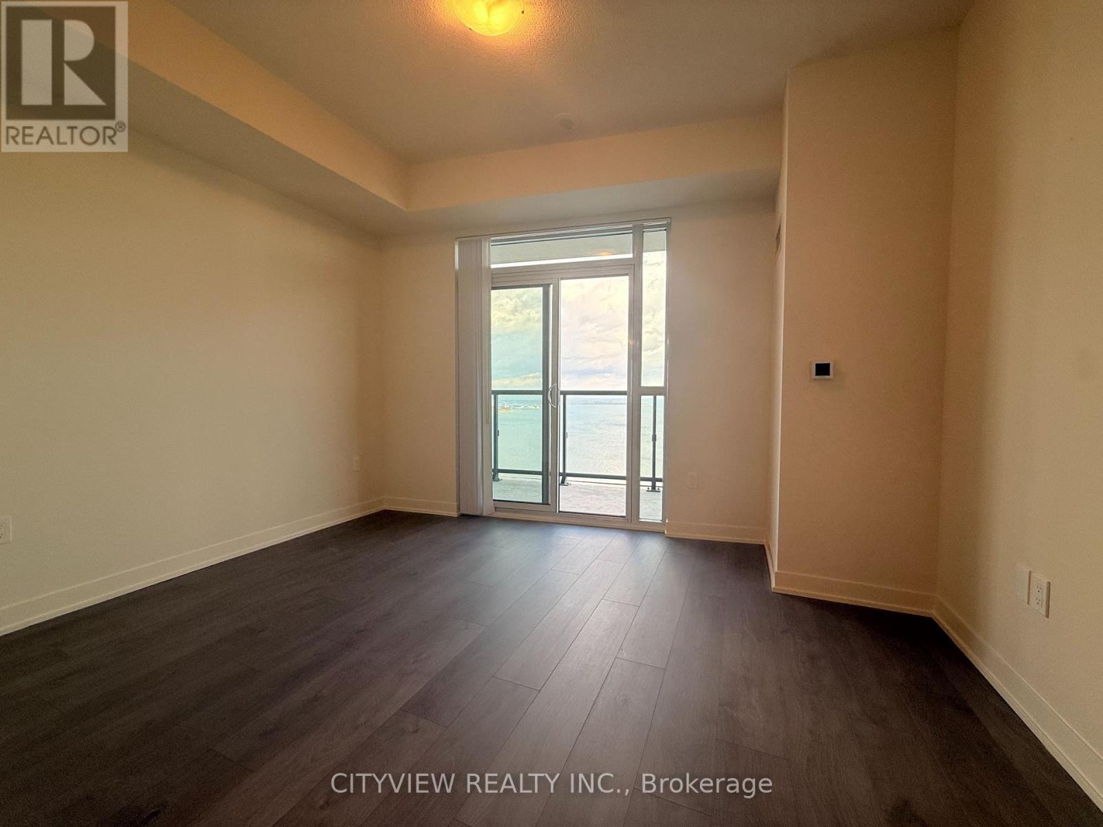 5005 - 38 Annie Craig Drive, Toronto, Ontario  M8V 0G9 - Photo 4 - W12512214