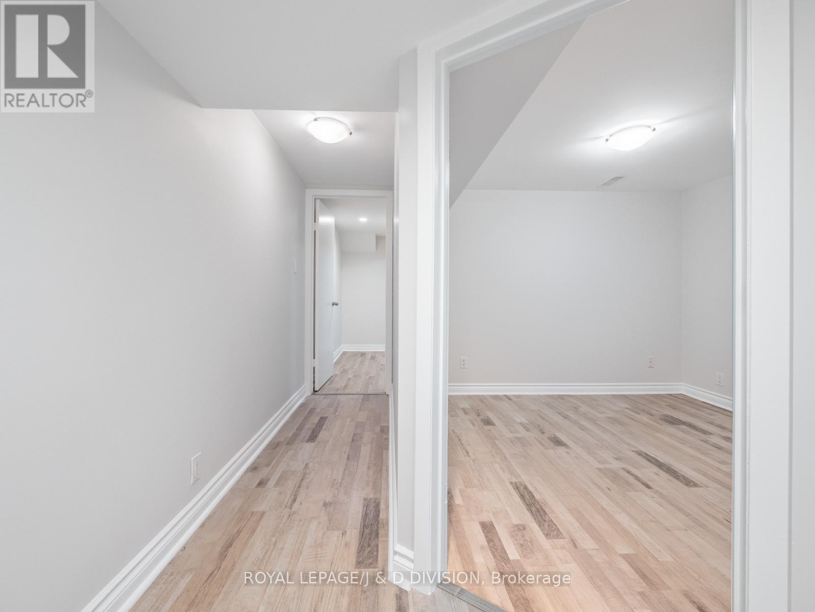 Lower - 484 Concord Avenue, Toronto, Ontario  M6H 2P8 - Photo 11 - W12512228