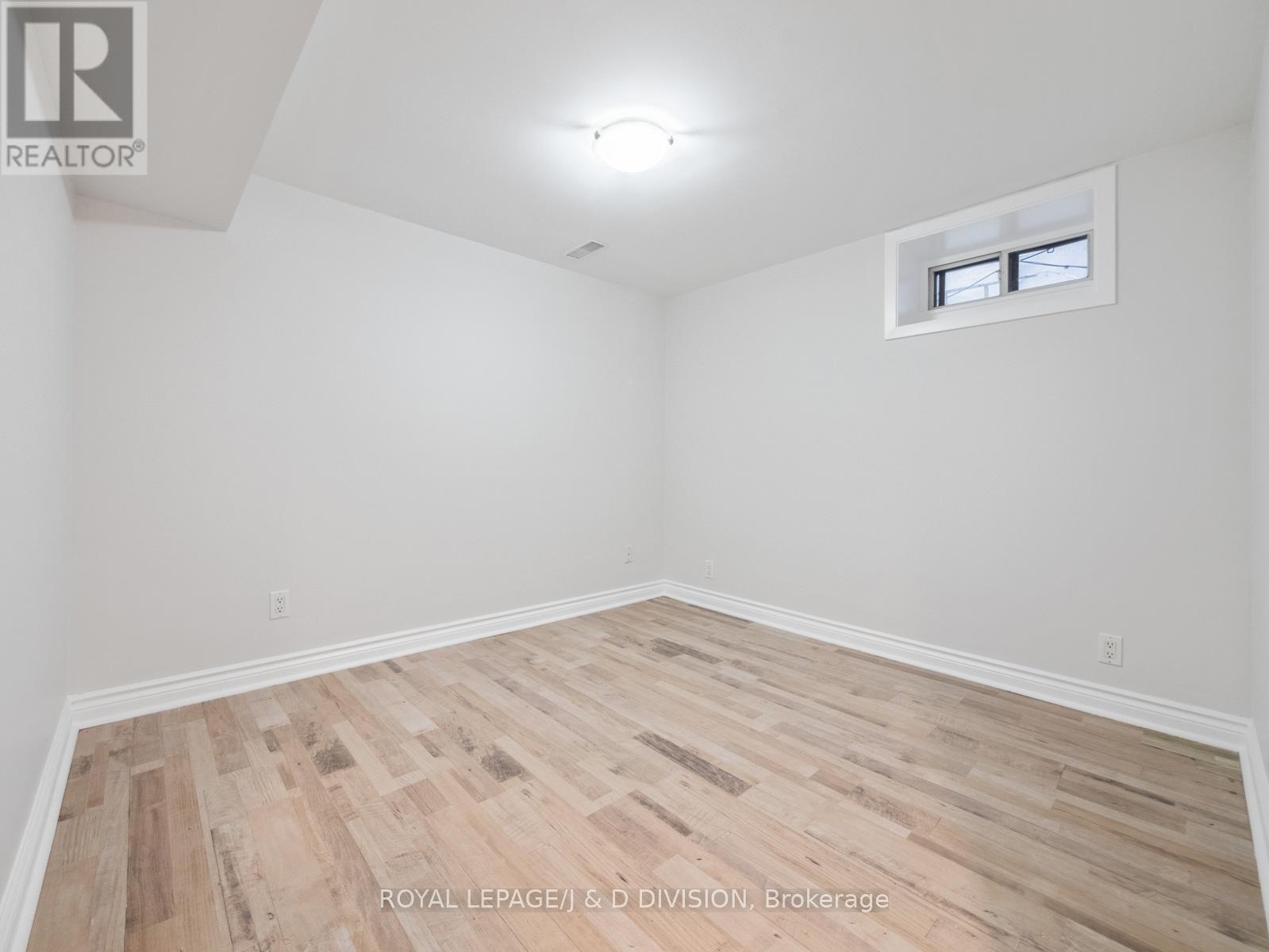 Lower - 484 Concord Avenue, Toronto, Ontario  M6H 2P8 - Photo 12 - W12512228