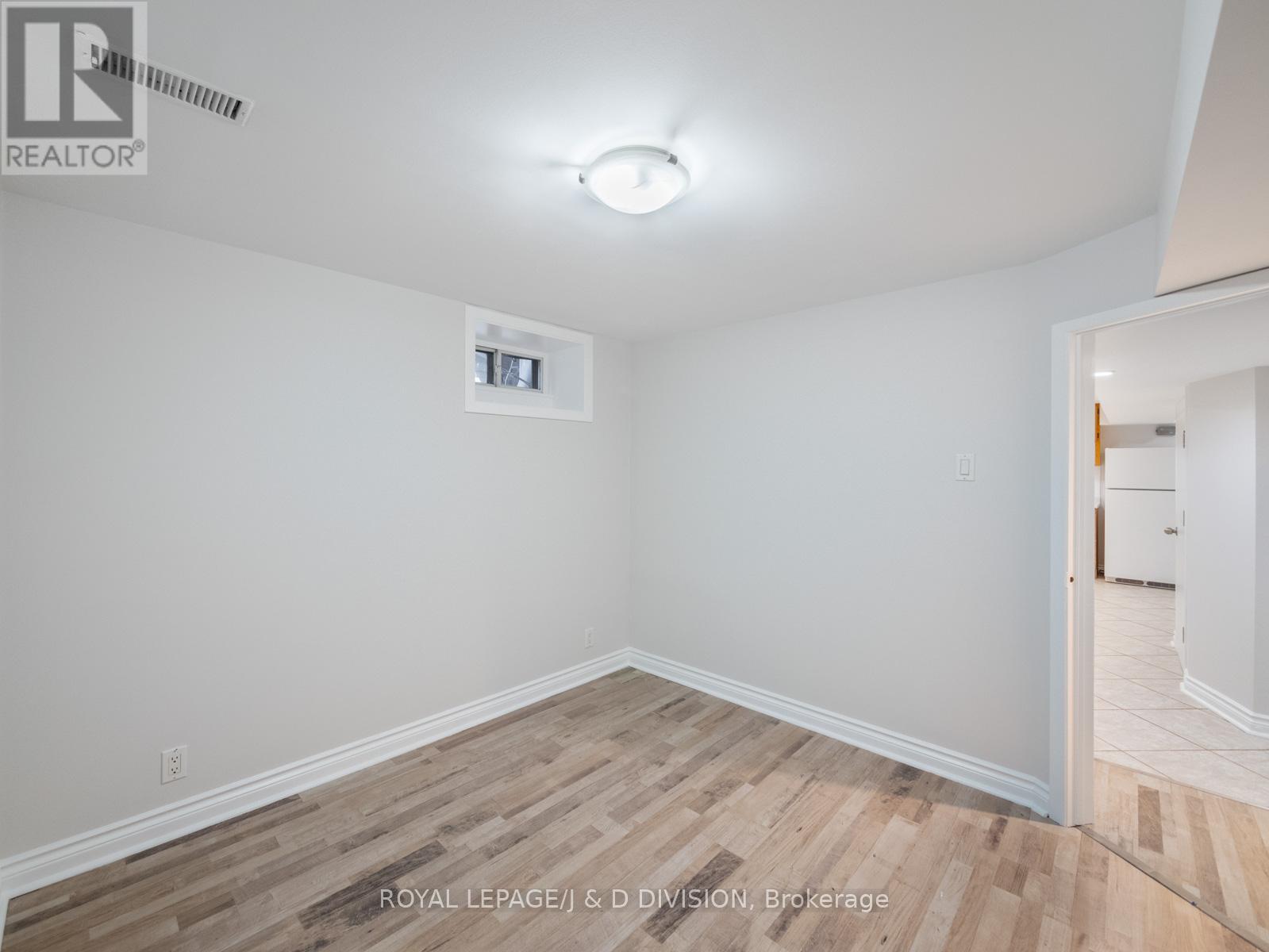 Lower - 484 Concord Avenue, Toronto, Ontario  M6H 2P8 - Photo 14 - W12512228