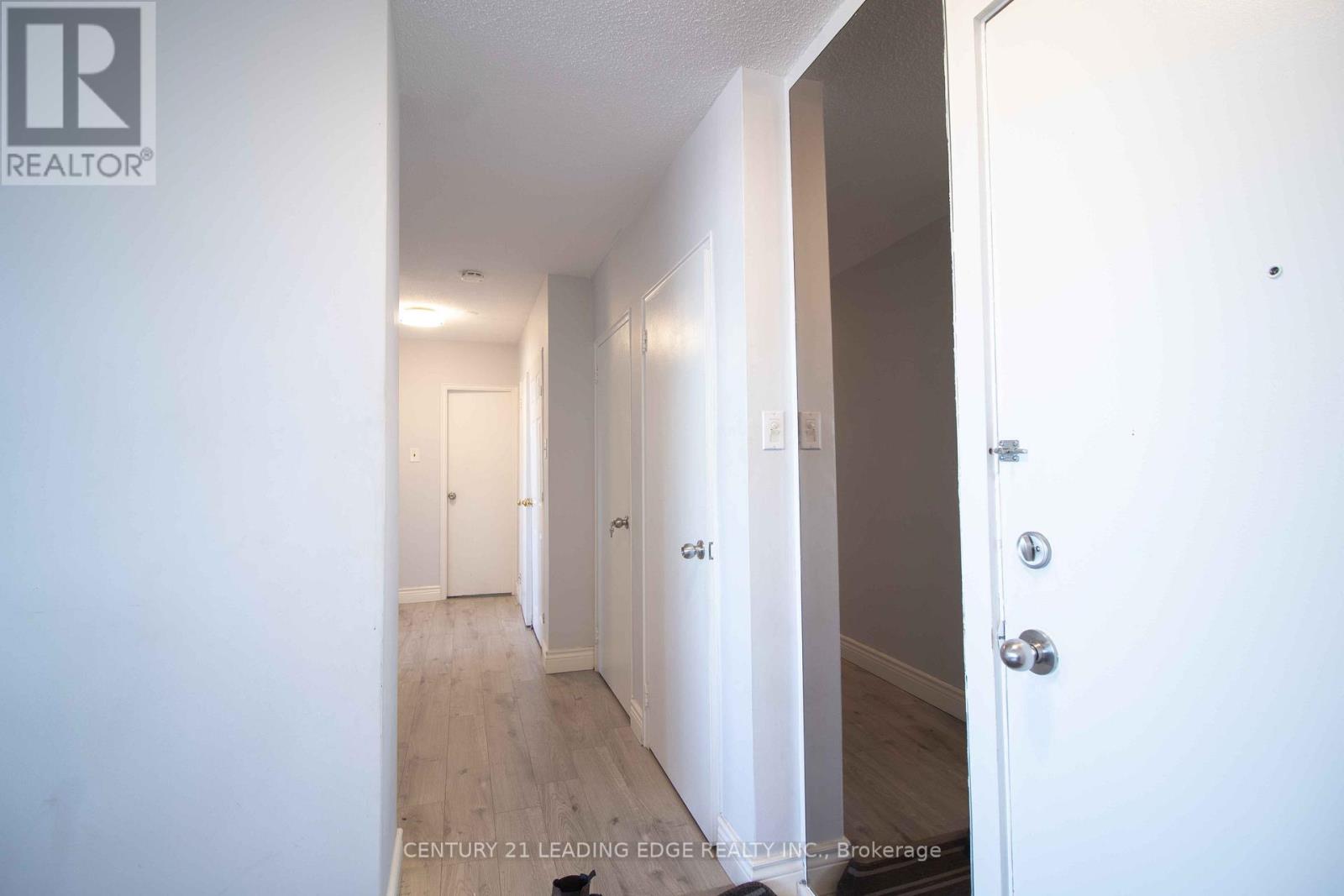 703 - 80 Grandravine Drive, Toronto, Ontario  M3J 1B2 - Photo 11 - W12512292