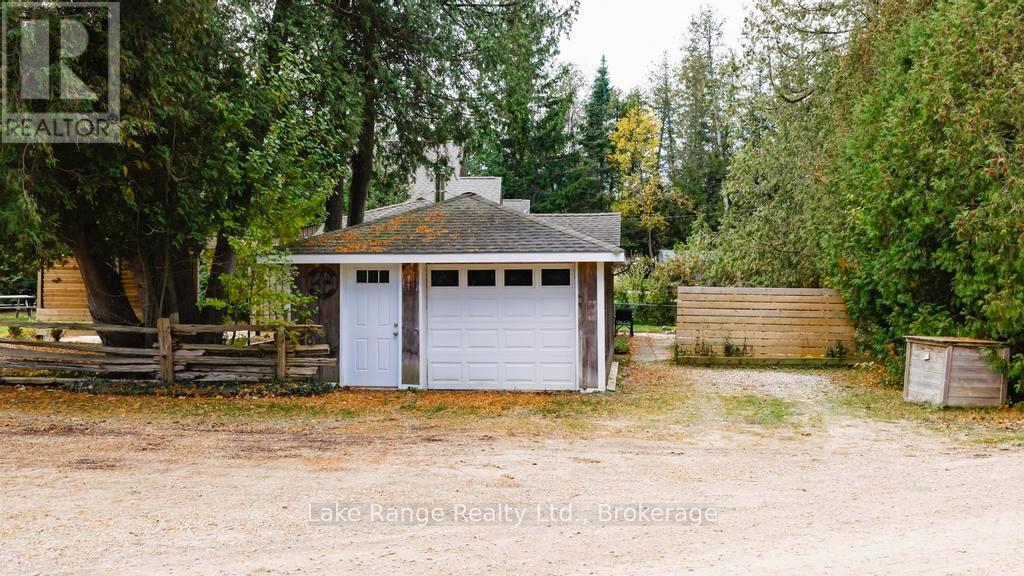 900 Victoria Road, Huron-Kinloss, Ontario  N0G 2R0 - Photo 10 - X12512494