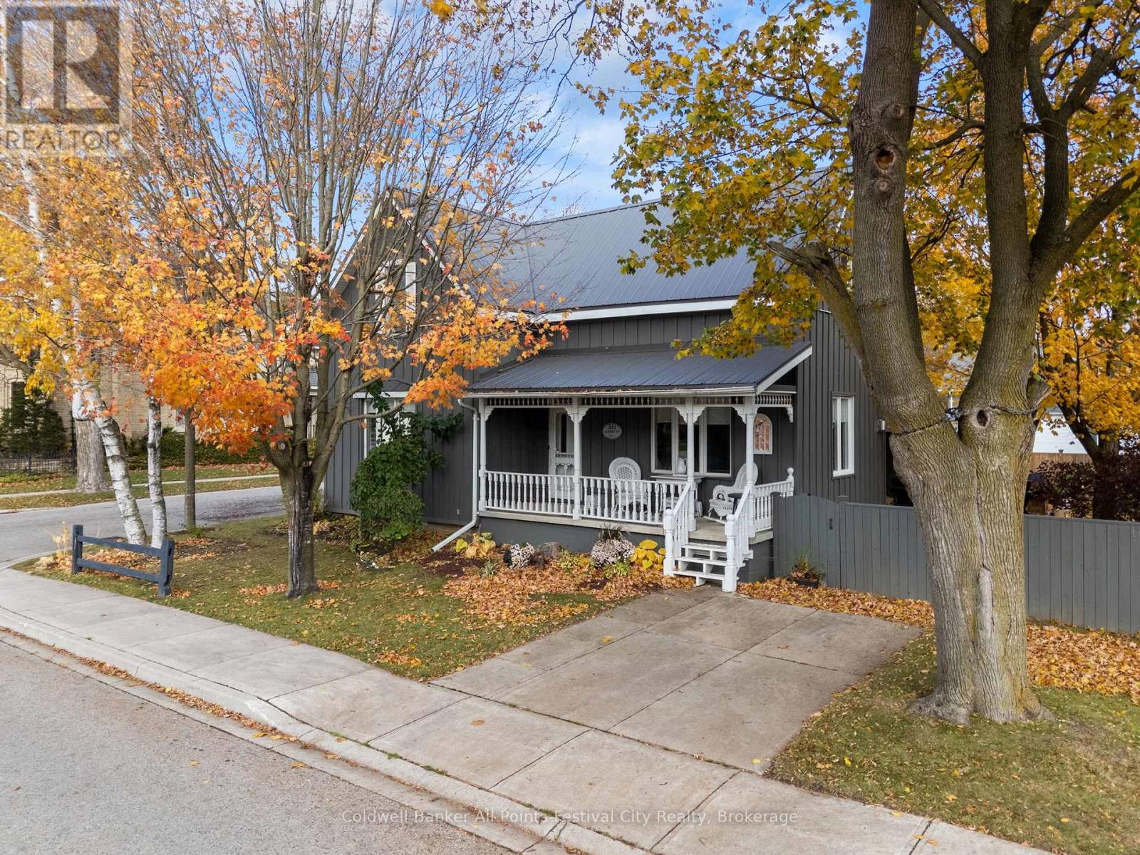 430 Albert Street, South Huron, Ontario N0M 1S1 - Photo 5 - X12443091