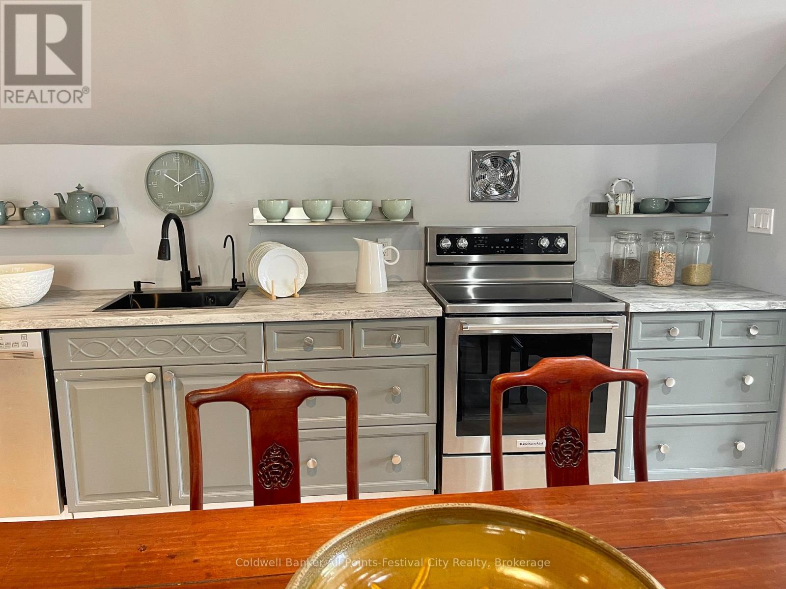 430 Albert Street, South Huron, Ontario N0M 1S1 - Photo 43 - X12443091