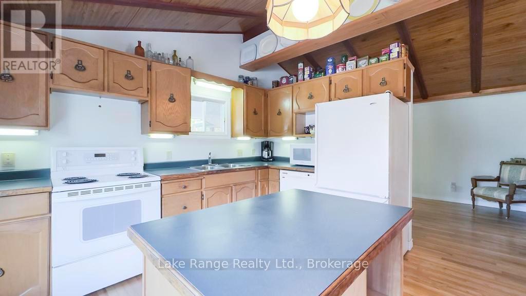 114/112 Lake Range Drive, Huron-Kinloss, Ontario  N2Z 2X3 - Photo 19 - X12512498