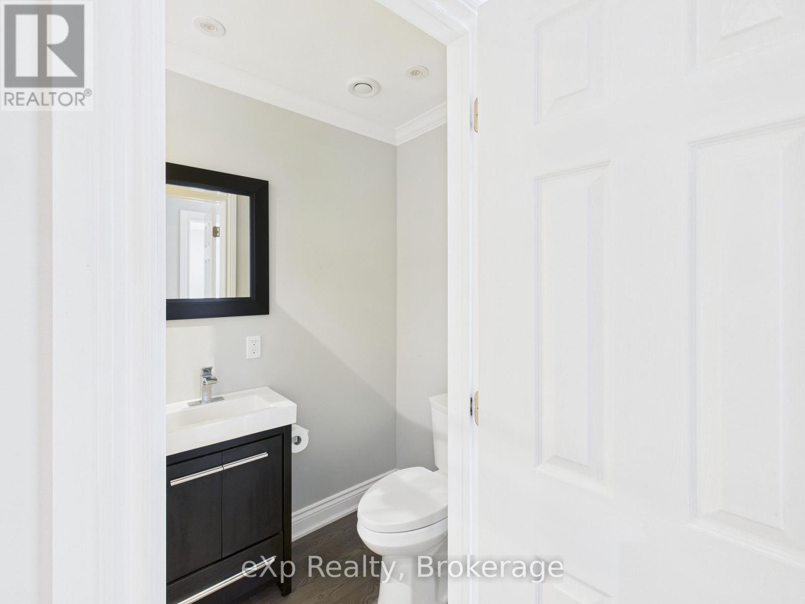 197 Balmy Beach Road, Georgian Bluffs, Ontario  N4K 5N4 - Photo 27 - X12512596