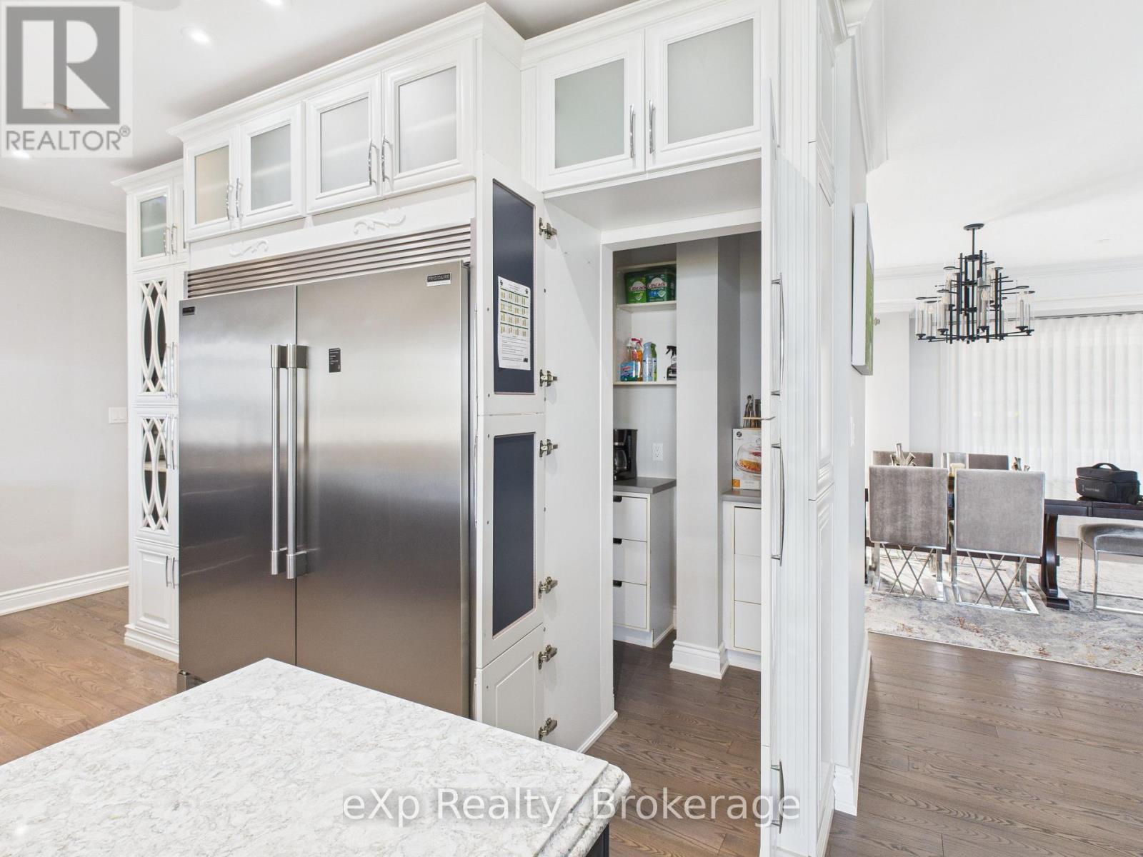 197 Balmy Beach Road, Georgian Bluffs, Ontario  N4K 5N4 - Photo 9 - X12512596