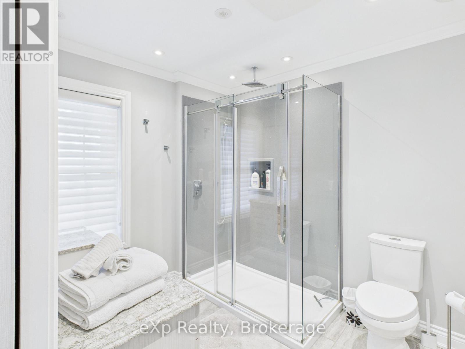 197 Balmy Beach Road, Georgian Bluffs, Ontario  N4K 5N4 - Photo 24 - X12512596