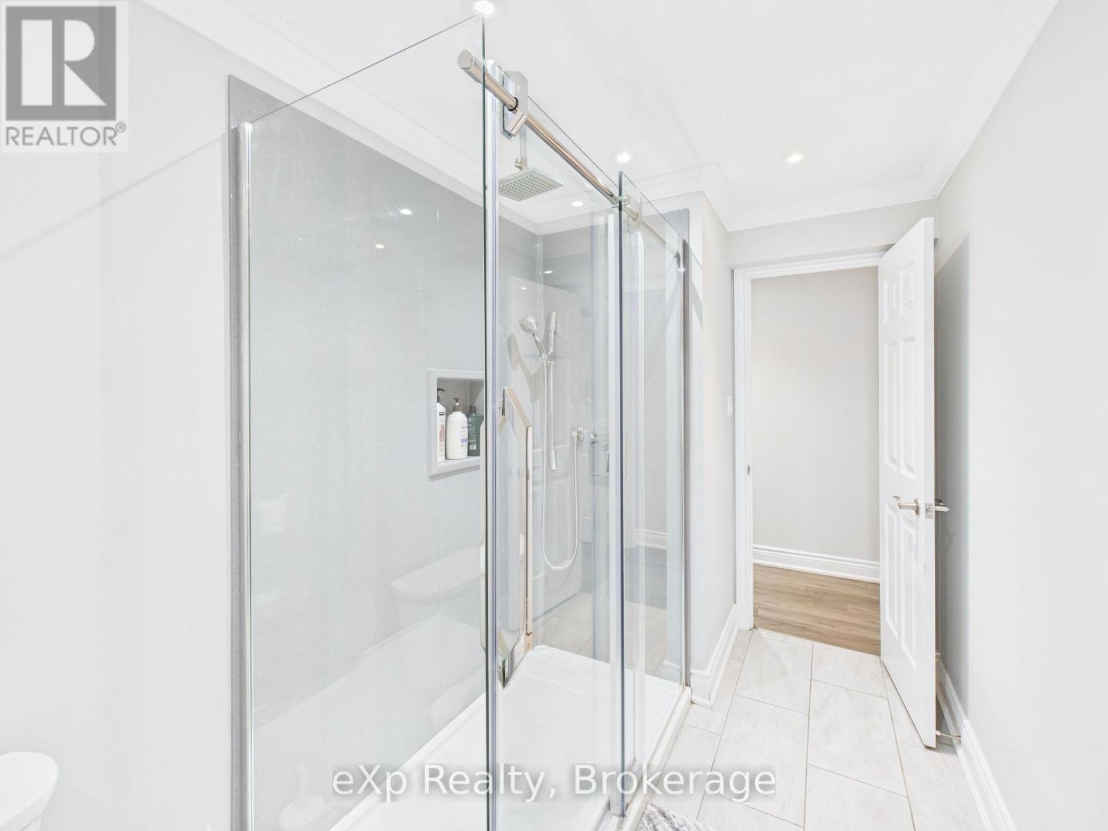 197 Balmy Beach Road, Georgian Bluffs, Ontario  N4K 5N4 - Photo 37 - X12512596