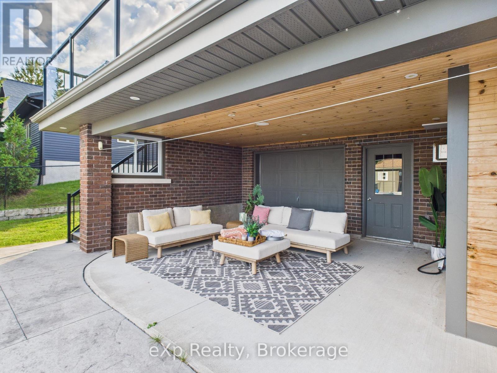 197 Balmy Beach Road, Georgian Bluffs, Ontario  N4K 5N4 - Photo 42 - X12512596