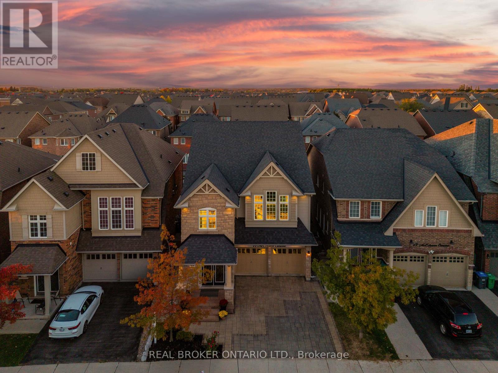 11 Mcechearn Crescent, Caledon, Ontario L7C 3R4 - Photo 3 - W12468591