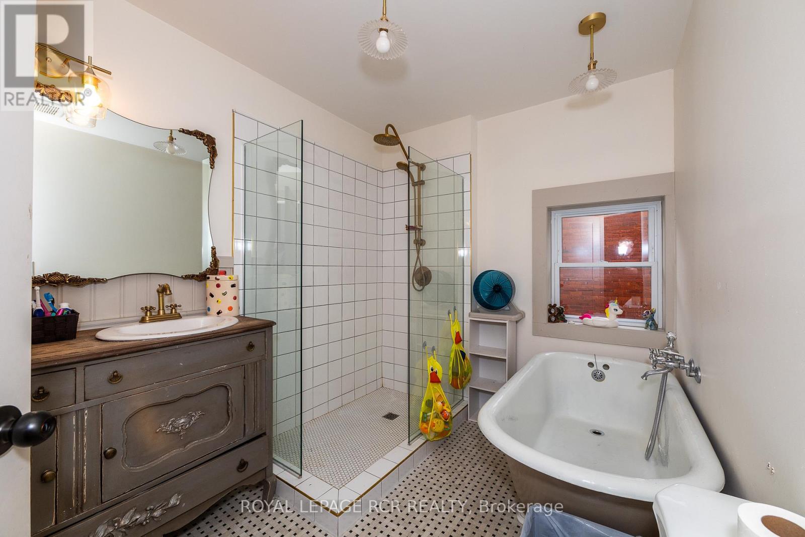 83 Main Street W, Grey Highlands, Ontario N0C 1H0 - Photo 13 - X12512188