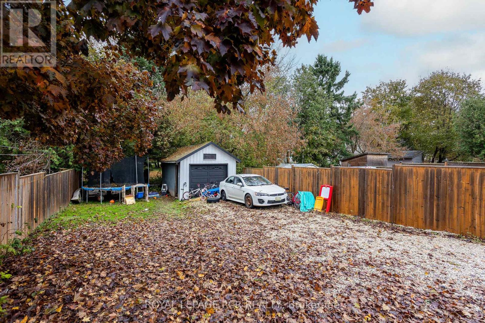 83 Main Street W, Grey Highlands, Ontario N0C 1H0 - Photo 30 - X12512188