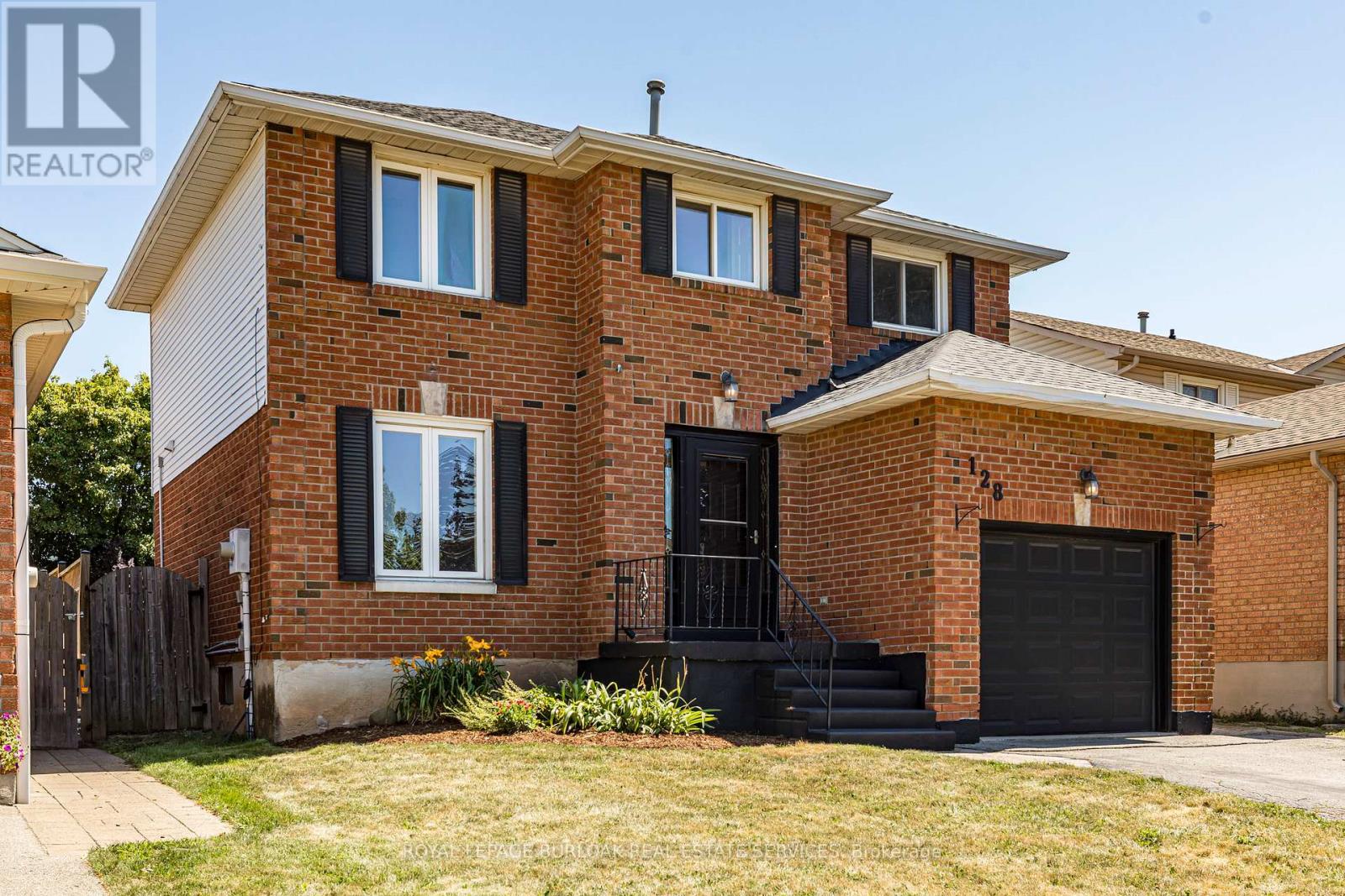 128 BRIAN BOULEVARD, Hamilton, Ontario