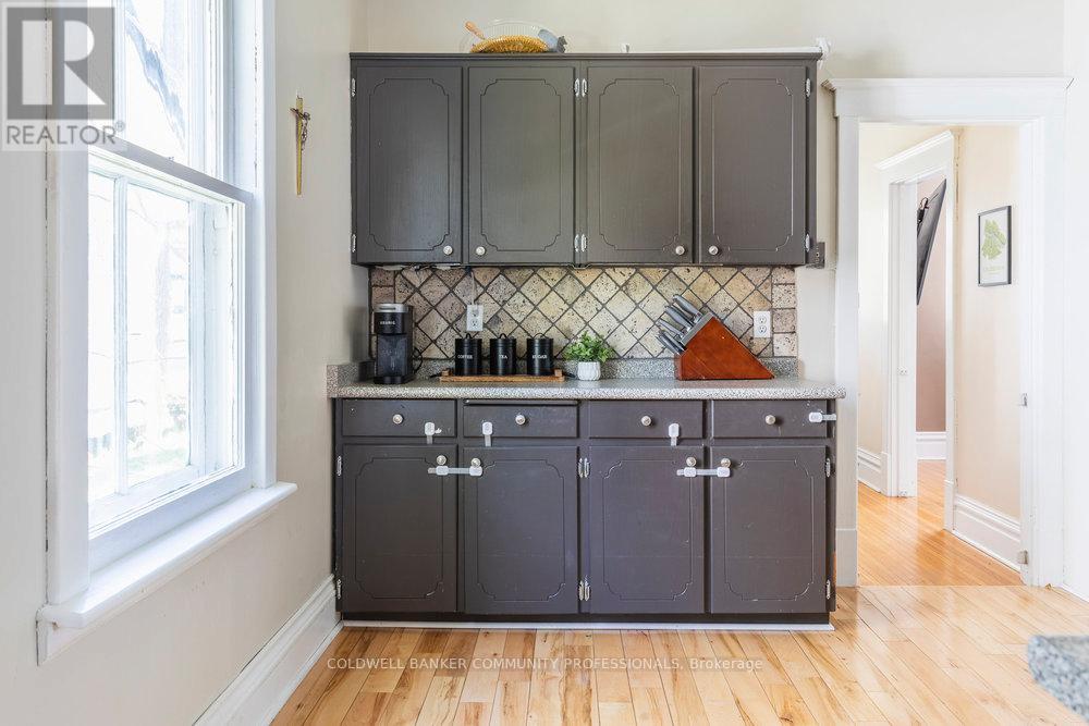 65 Banff Street, Haldimand, Ontario  N3W 1C2 - Photo 22 - X12512210