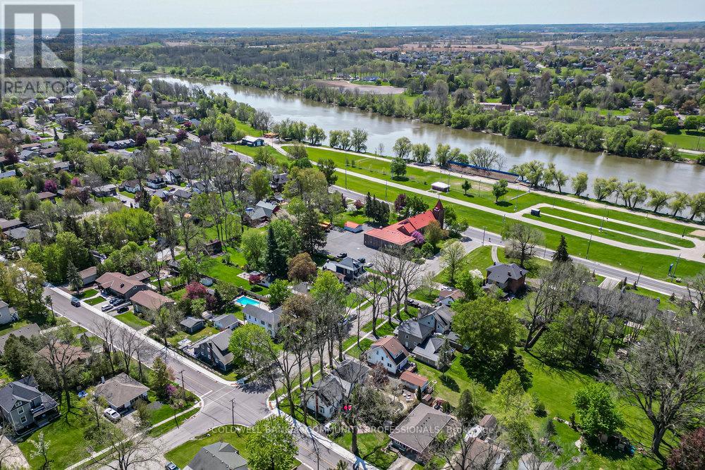 65 Banff Street, Haldimand, Ontario  N3W 1C2 - Photo 47 - X12512210