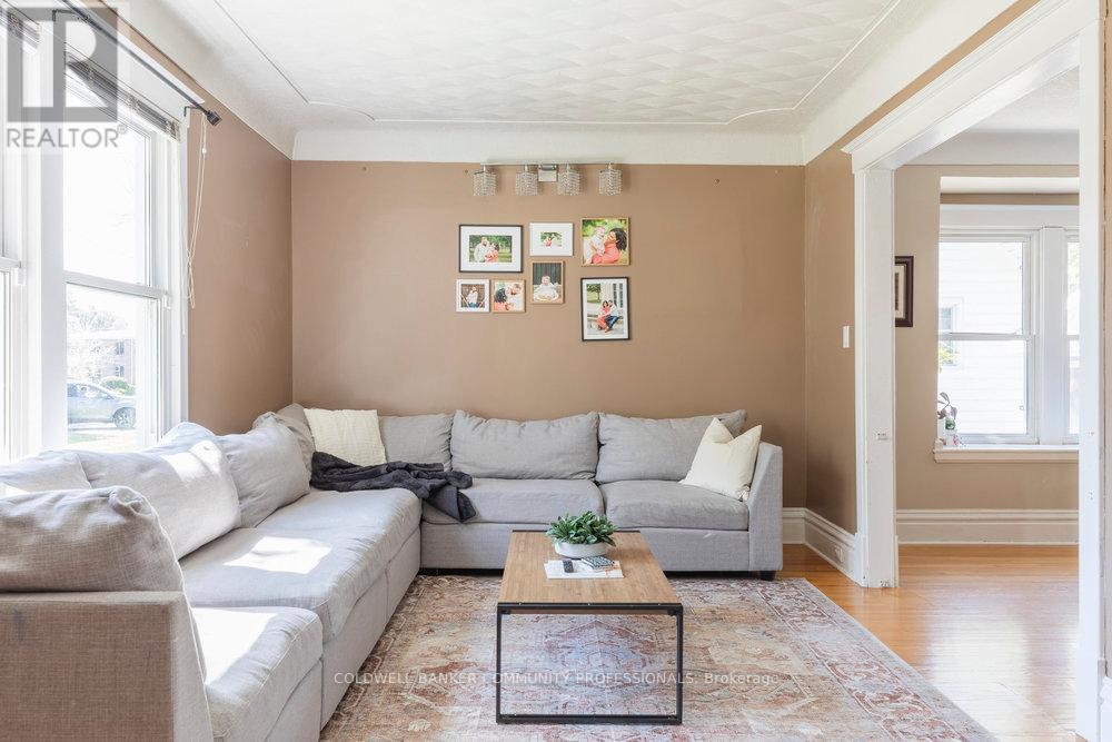 65 Banff Street, Haldimand, Ontario  N3W 1C2 - Photo 7 - X12512210