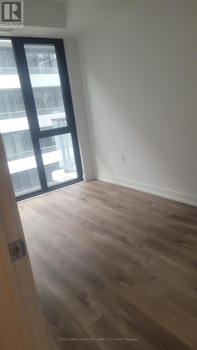 1017 - 1 Jarvis Street, Hamilton, Ontario  L8R 3R2 - Photo 6 - X12512264