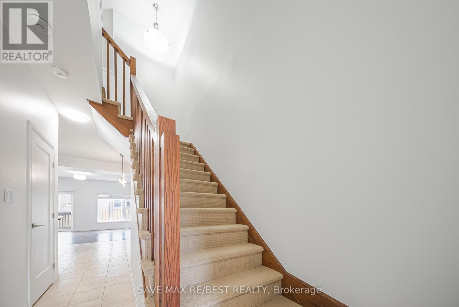 6 Greenwich Avenue, Hamilton, Ontario  L8J 0A5 - Photo 19 - X12512284