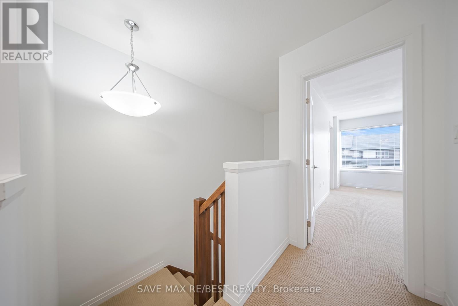 6 Greenwich Avenue, Hamilton, Ontario  L8J 0A5 - Photo 20 - X12512284