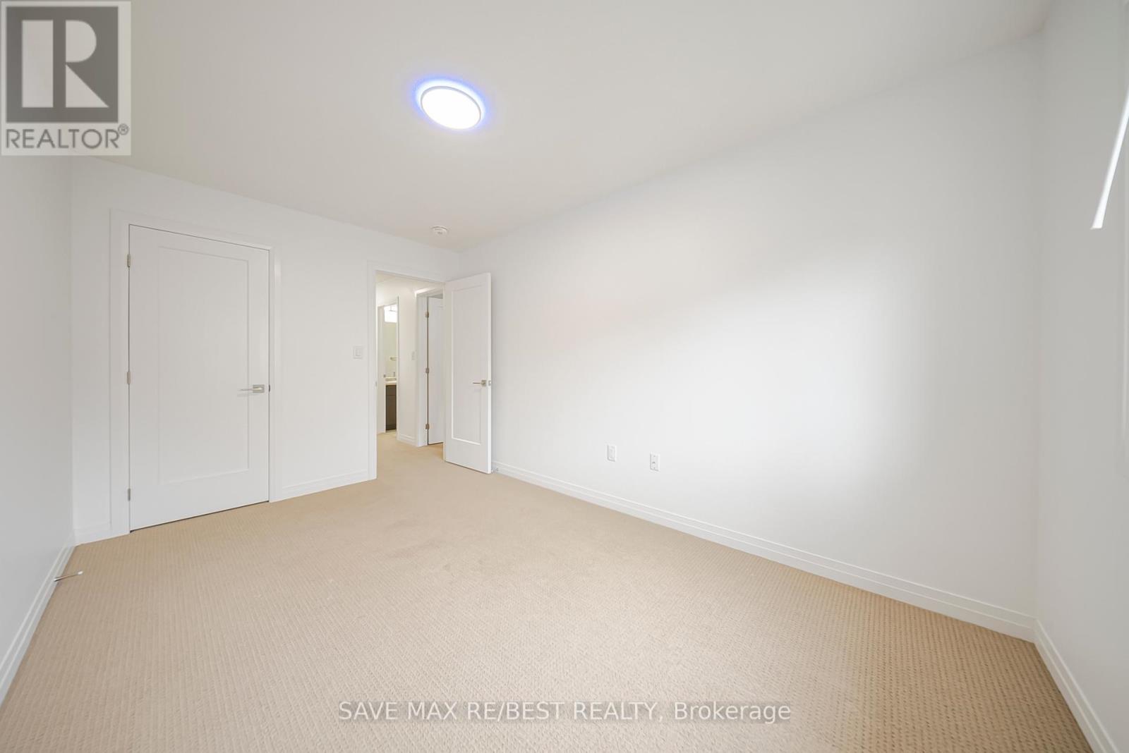 6 Greenwich Avenue, Hamilton, Ontario  L8J 0A5 - Photo 27 - X12512284