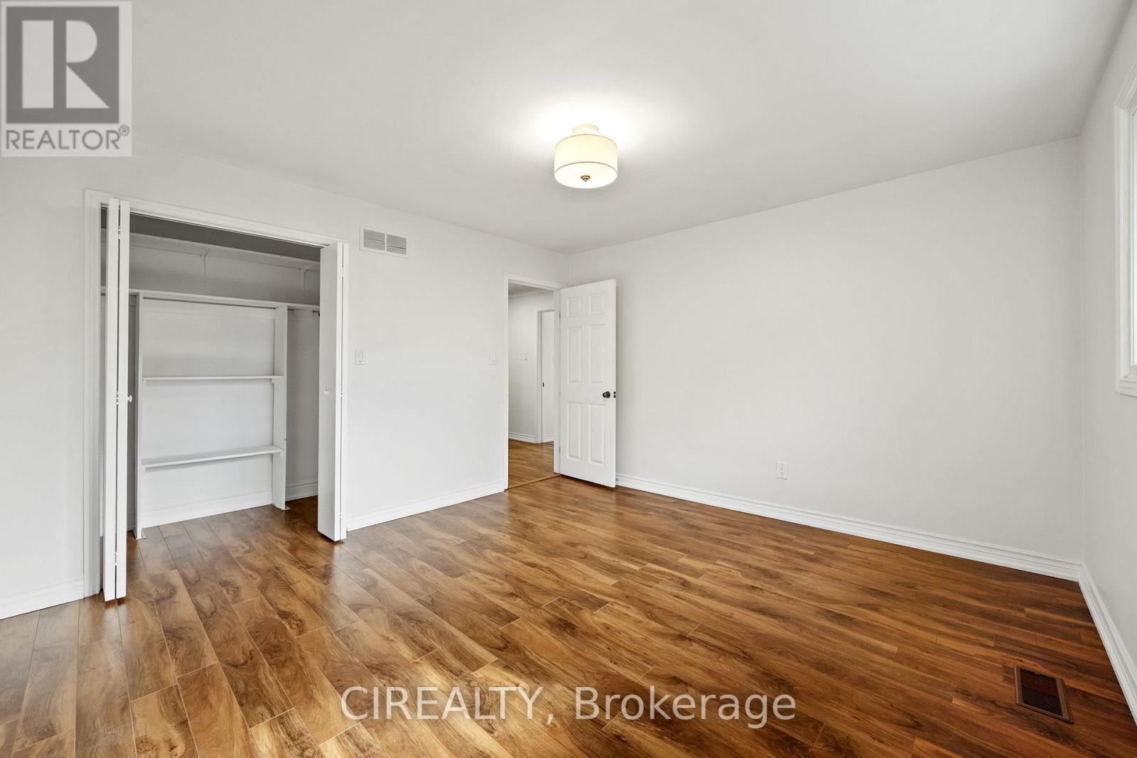 142 Norrie Avenue, Hamilton, Ontario  L9A 2E6 - Photo 16 - X12512302