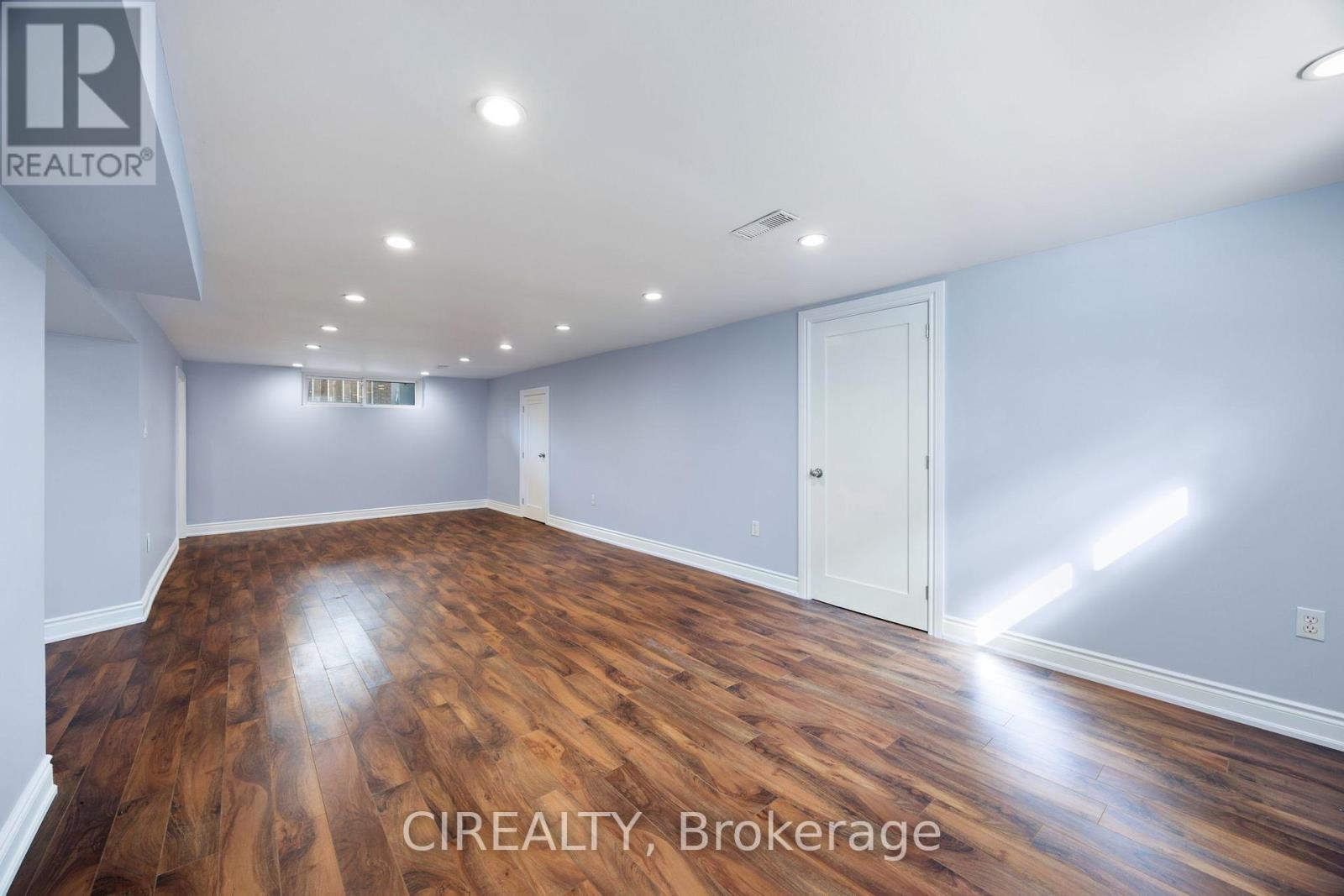 142 Norrie Avenue, Hamilton, Ontario  L9A 2E6 - Photo 29 - X12512302